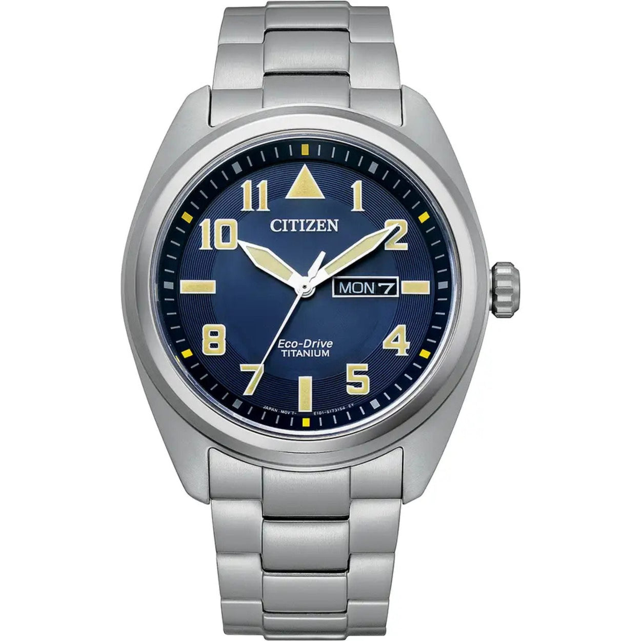 Citizen Eco-Drive Super Titanium BM8560-88L analog herrklocka med blå urtavla och armband i titan