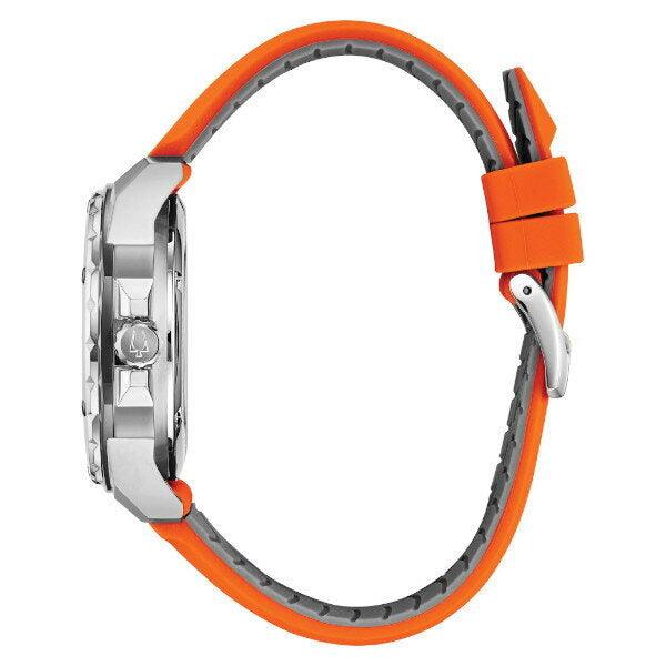 Bulova Marine Star 98A226 analog herrklocka med vit urtavla och armband i gummi