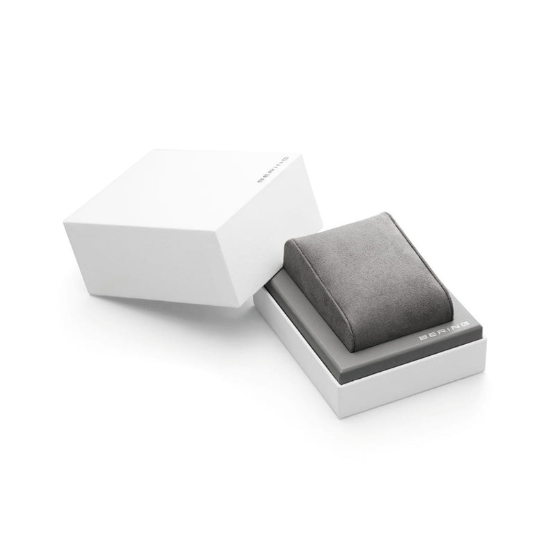 Bering Ultra Slim 18440-004 analog unisexklocka med vit urtavla och armband i rostfritt stål