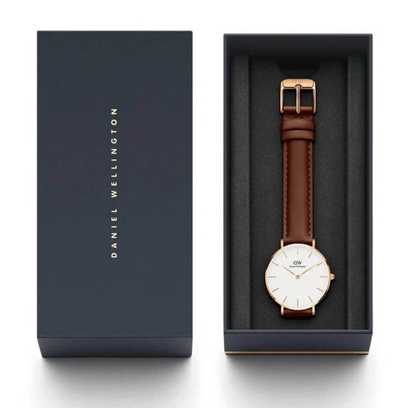 Daniel Wellington Petite St Mawes DW00100175 analog damklocka med vit urtavla och armband i läder