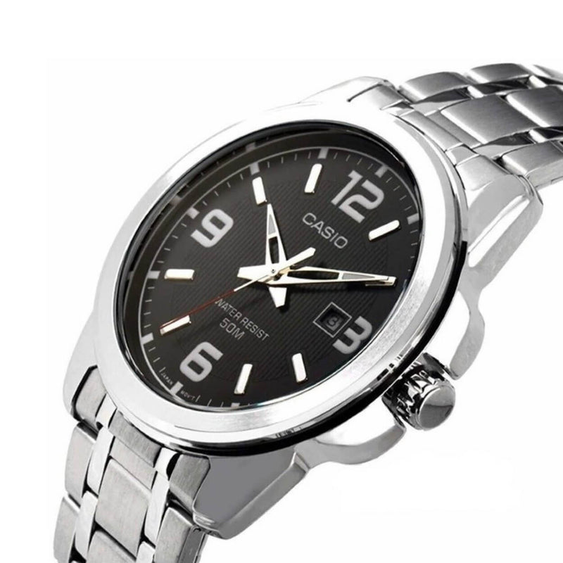 Casio Timeless MTP-1314PD-1AVEF analog herrklocka med svart urtavla och armband i rostfritt stål