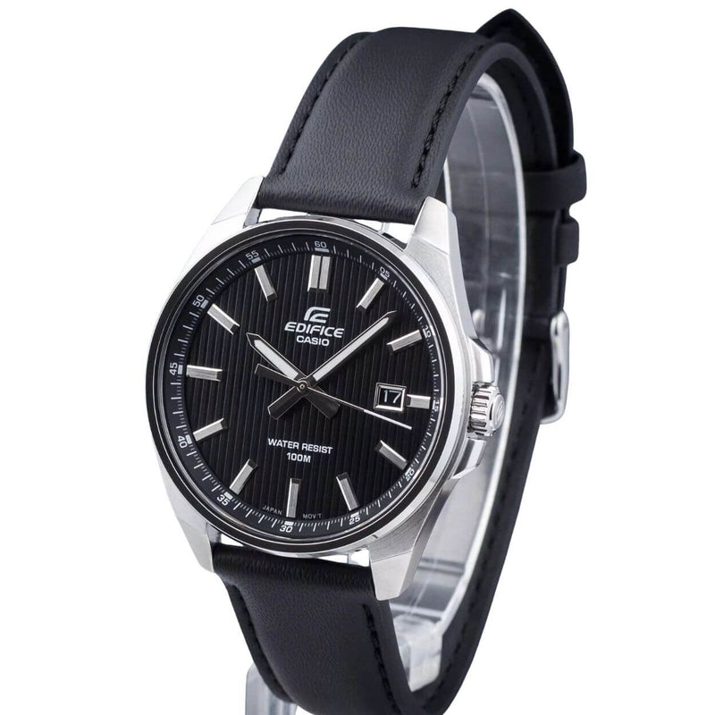 Casio Edifice EFV-150L-1AVUEF analog herrklocka med svart urtavla och armband i läder