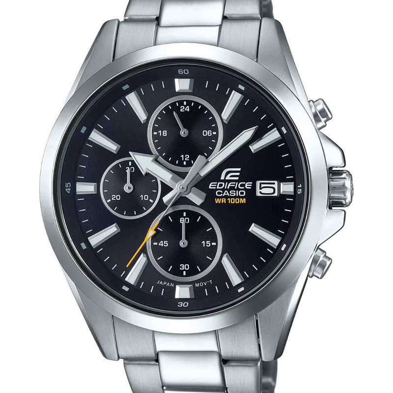 Casio Edifice Chronograph EFV-560D-1AVUEF analog herrklocka med svart urtavla och armband i rostfritt stål