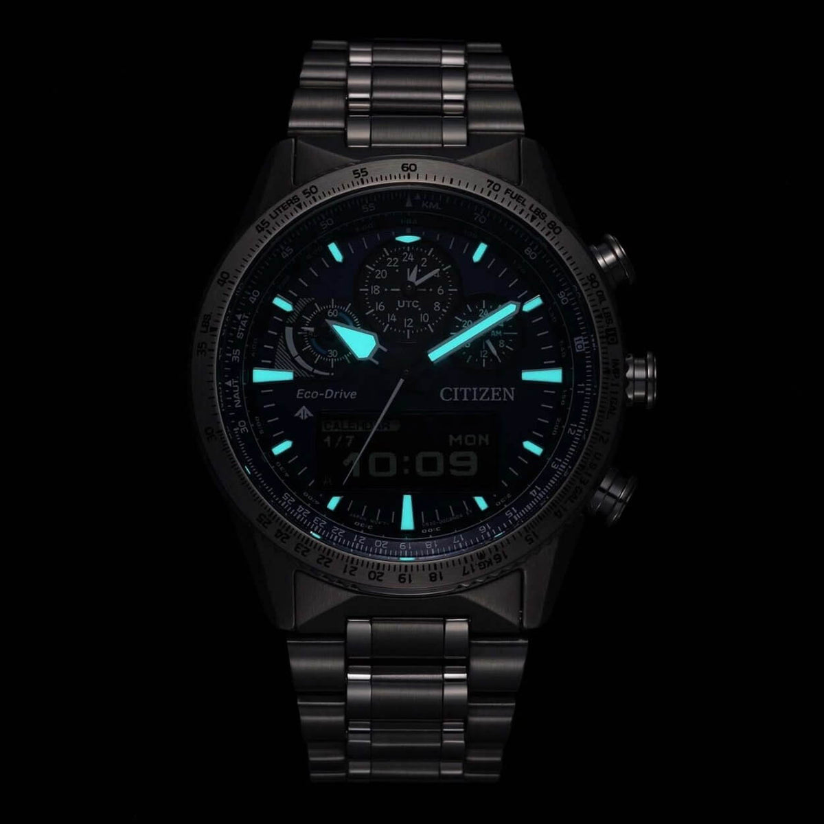 Citizen Promaster Sky JV2000-51L analog herrklocka med blå urtavla och armband i rostfritt stål
