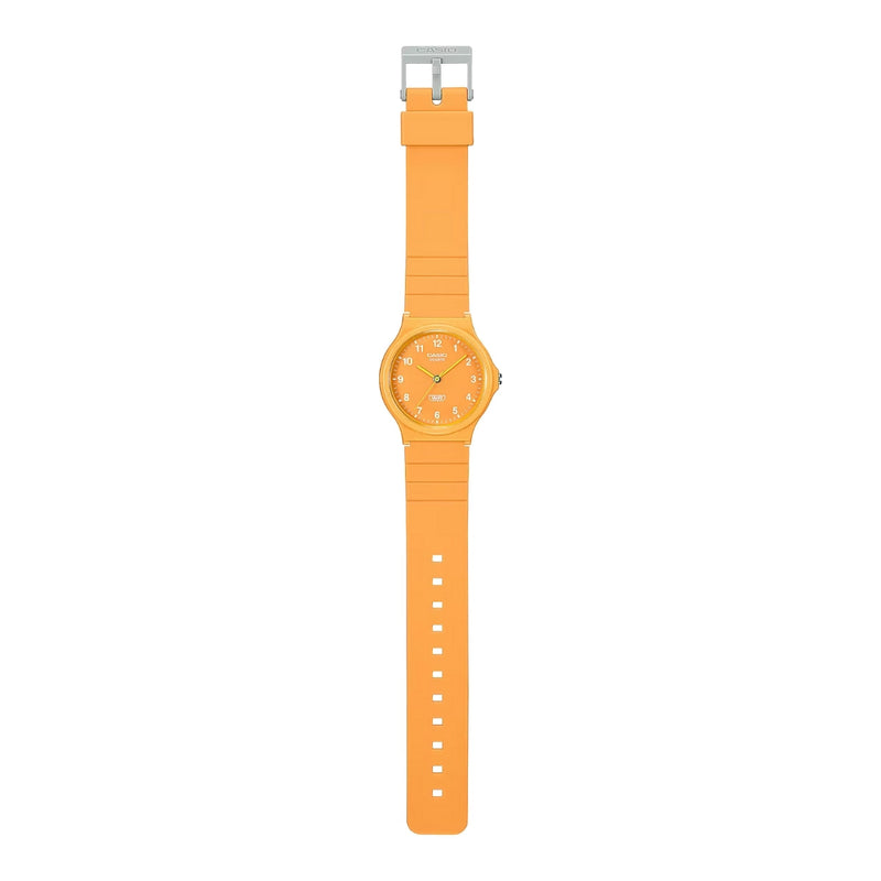 Casio Timeless MQ-24B-9BEF analog unisexklocka med orange urtavla och armband i gummi