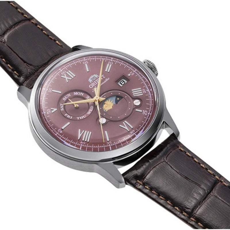 Orient Bambino RA-AK0807R30B analog herrklocka med rött urtavla och armband i läder