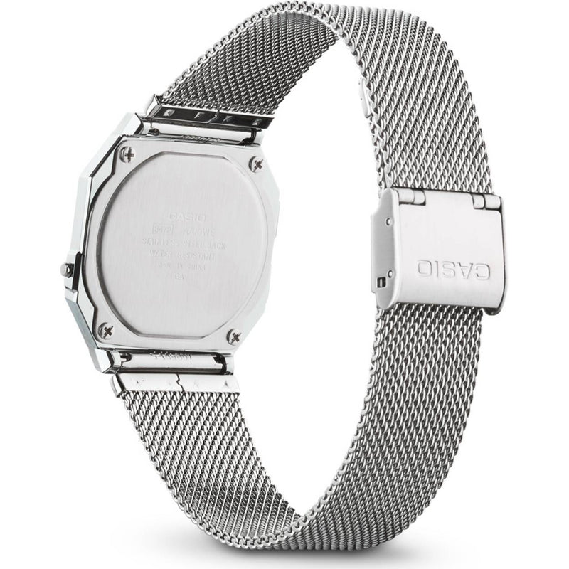 Casio Vintage A700WEM-7AEF digital unisexklocka med silver urtavla och armband i rostfritt stål