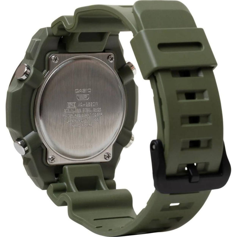 Casio Timeless AQ-S820W-3BVEF ana-digi herrklocka med svart urtavla och armband i resin