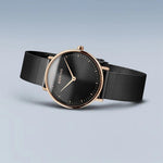 Bering Ultra Slim 15729-166 analog damklocka med svart urtavla och armband i rostfritt stål