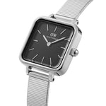 Daniel Wellington Quadro Studio DW00100522 analog damklocka med svart urtavla och armband i rostfritt stål
