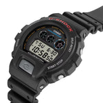 Casio G-shock DW-6900U-1ER digital unisexklocka med svart urtavla och armband i resin