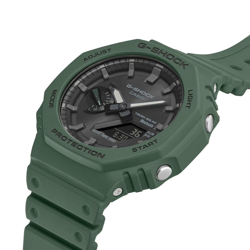 Casio G-Shock GA-B2100-3AER analog herrklocka med svart urtavla och armband i gummi