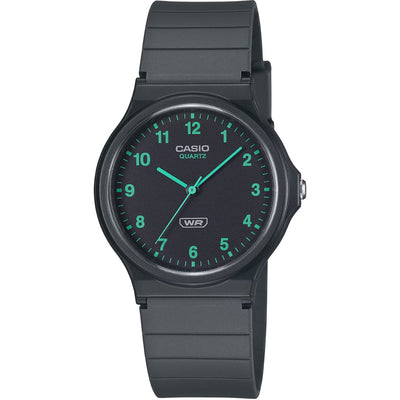 Casio Timeless MQ-24B-8BEF analog unisexklocka med svart urtavla och armband i resin