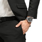 Citizen Eco-Drive Promaster CB5860-86E analog herrklocka med svart urtavla och armband i rostfritt stål