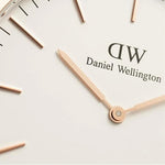 Daniel Wellington Classic Glasgow Rose Gold DW00100004 analog unisexklocka med vit urtavla och armband i läder