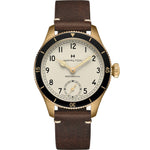 Hamilton Pilot Pioneer H76709510 analog herrklocka med vit urtavla och armband i skinn