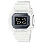 Casio G-Shock GMD-S5600-7ER digital herrklocka med svart urtavla och armband i resin