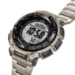 Casio Pro Trek PRG-340T-7ER digital herrklocka med svart urtavla och armband i titan