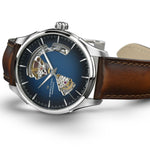 Hamilton Jazzmaster Open Heart Auto H32675540 analog herrklocka med blå urtavla och armband i läder