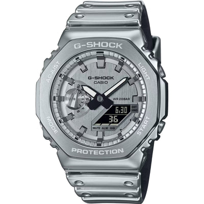 Casio G-Shock Fine Metallic GM-2100YM-8AER ana-digi herrklocka med silver urtavla och armband i rostfritt stål