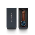Daniel Wellington St Mawes Arctic DW00100626 analog herrklocka med blå urtavla och armband i läder