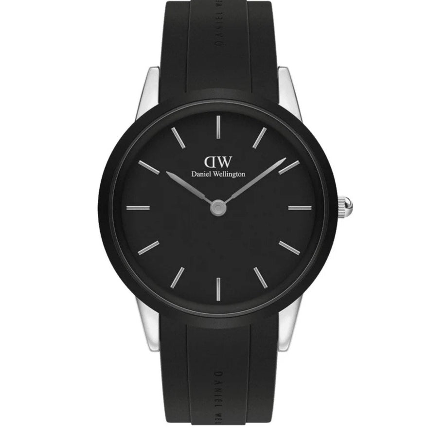 Daniel Wellington Iconic Motion DW00100612 analog herrklocka med svart urtavla och armband i silikon