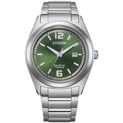 Citizen Super Titanium AW1641-81X analog herrklocka med grön urtavla och armband i titan