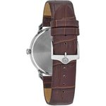 Bulova Classic 96A184 analog herrklocka med svart urtavla och armband i läder