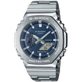 Casio G-SHOCK GM-2110D-2BER ana-digi herrklocka med blå urtavla och armband i rostfritt stål