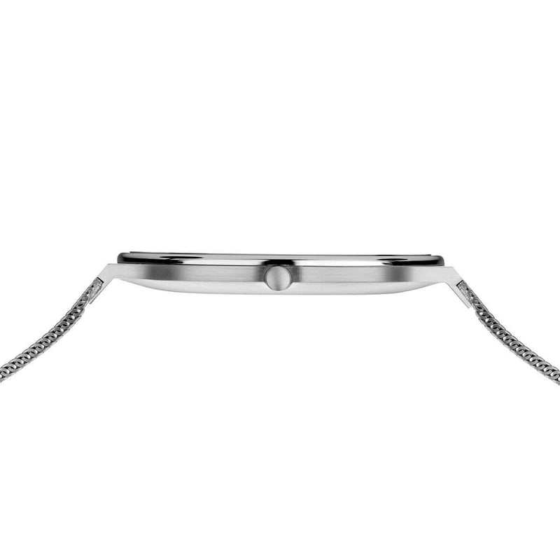 Bering Ultra Slim 18440-004 analog unisexklocka med vit urtavla och armband i rostfritt stål