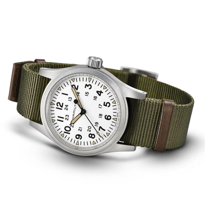 Hamilton Khaki Field Quartz H69439411 analog herrklocka med vit urtavla och armband i rostfritt stål
