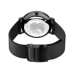 Bering Classic Solar 15439-222 analog herrklocka med svart urtavla och armband i mesh