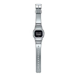 Casio G-Shock GM-5600YM-8ER digital herrklocka med svart urtavla och armband i resin