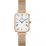 Daniel Wellington Quadro Roman Numerals Melrose DW00100687 analog damklocka med vit urtavla och armband i rostfritt stål
