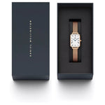 Daniel Wellington Quadro Roman Numerals Melrose DW00100687 analog damklocka med vit urtavla och armband i rostfritt stål
