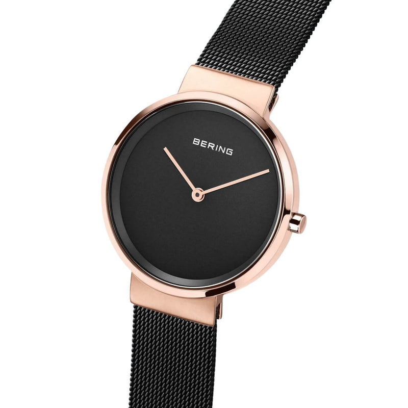 Bering Classic 14531-166 analog damklocka med svart urtavla och armband i rostfritt stål