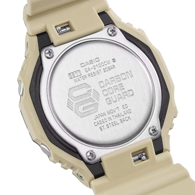 Casio G-Shock GA-2100CM-5AER digital herrklocka med svart urtavla och armband i resin