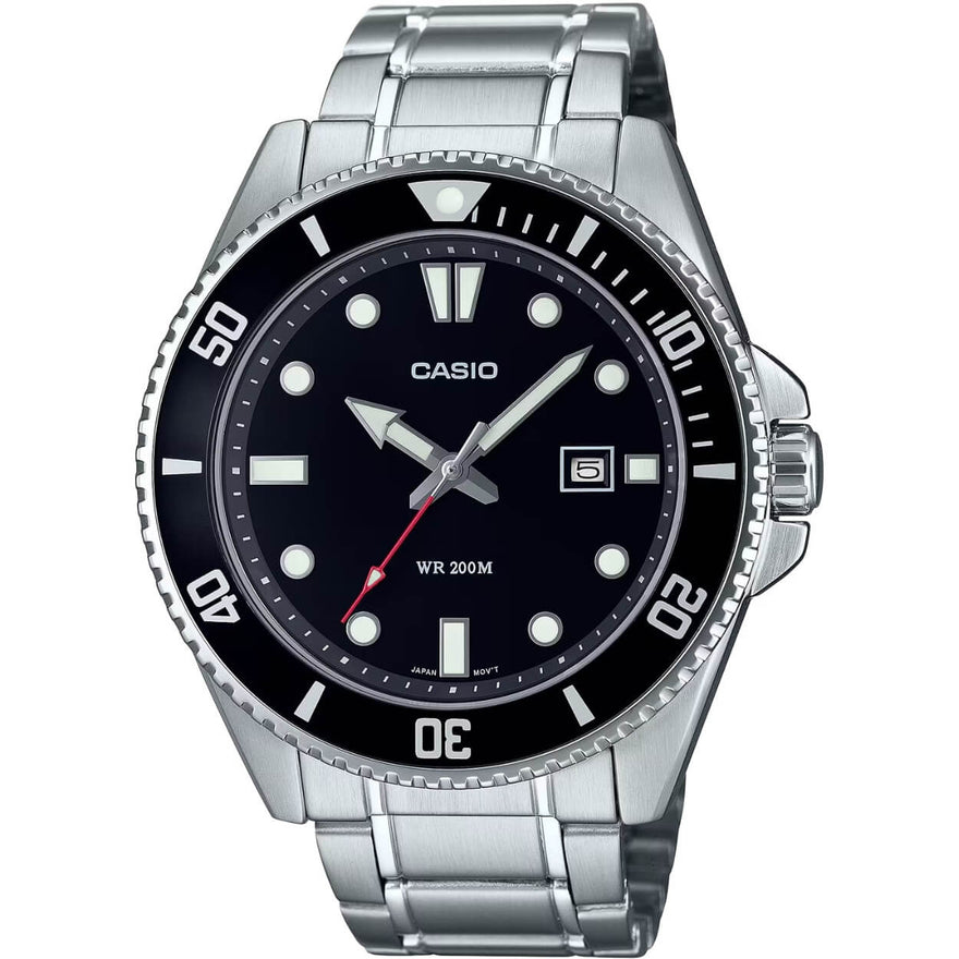 Casio Timeless MDV-107D-1A1VEF analog herrklocka med svart urtavla och armband i rostfritt stål