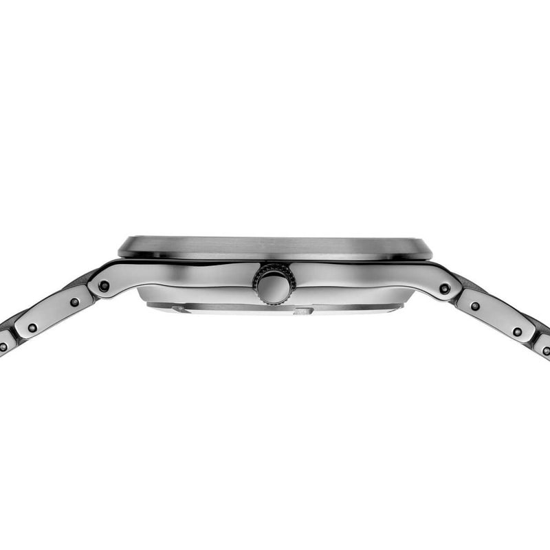 Bering Solar 15239-779 analog herrklocka med grå urtavla och armband i titan