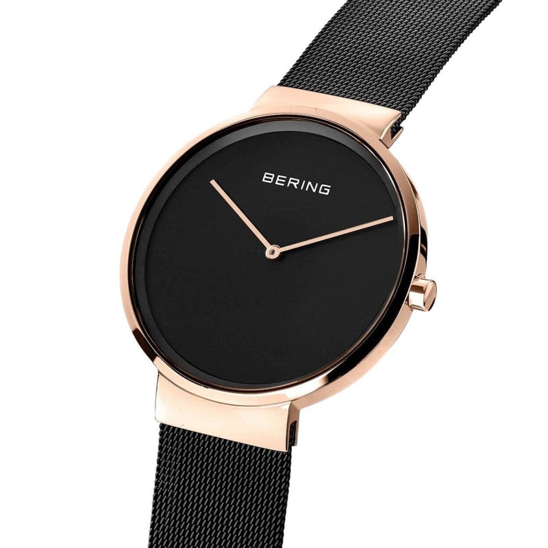 Bering Classic 14539-166 analog herrklocka med svart urtavla och armband i mesh