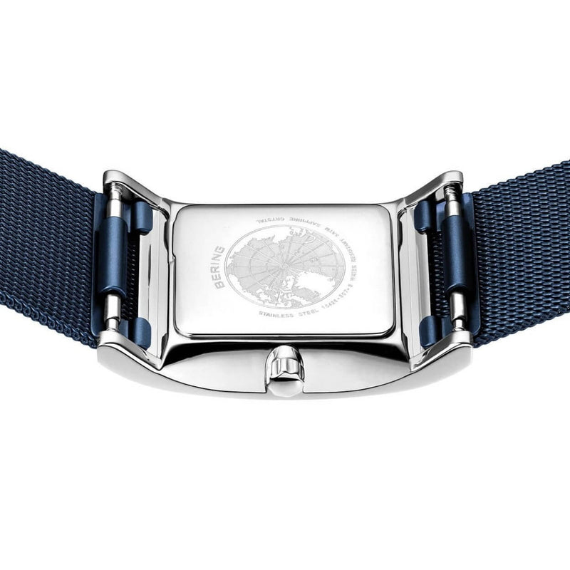 Bering Classic 10426-307-S analog damklocka med blå urtavla och armband i mesh