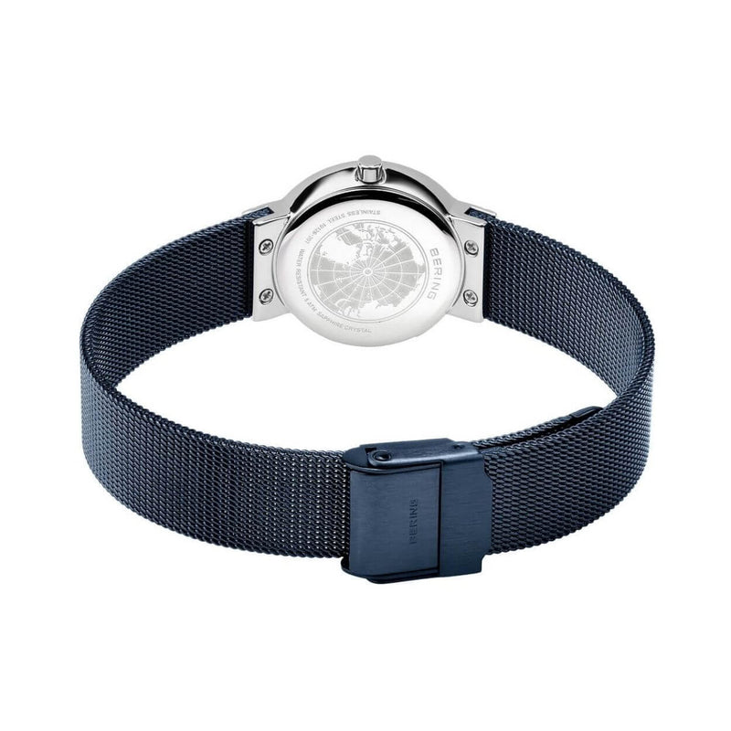 Bering Classic 10126-307 analog damklocka med blå urtavla och armband i mesh