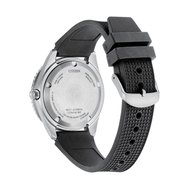 Citizen Promaster Automatic Diver Titanium NB6021-17E analog herrklocka med svart urtavla och armband i silikon