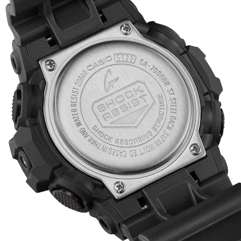 Casio G-Shock GA-700BBR-1AER ana-digi unisexklocka med svart urtavla och armband i resin