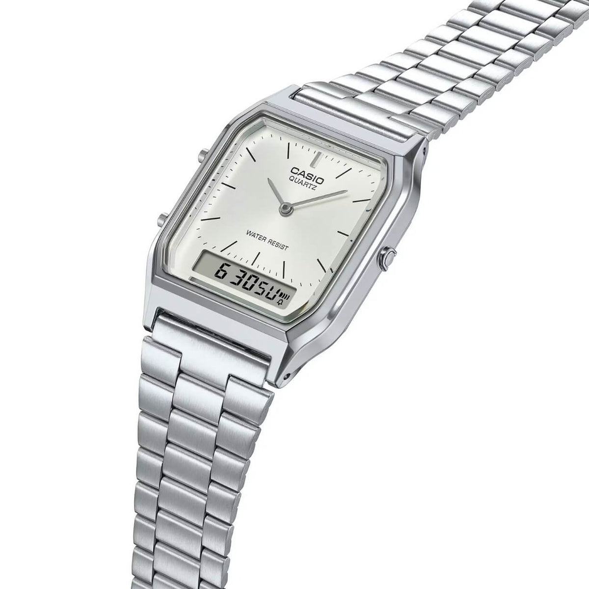 Casio Vintage AQ-230A-7AMQYES analog unisexklocka med silver urtavla och armband i rostfritt stål