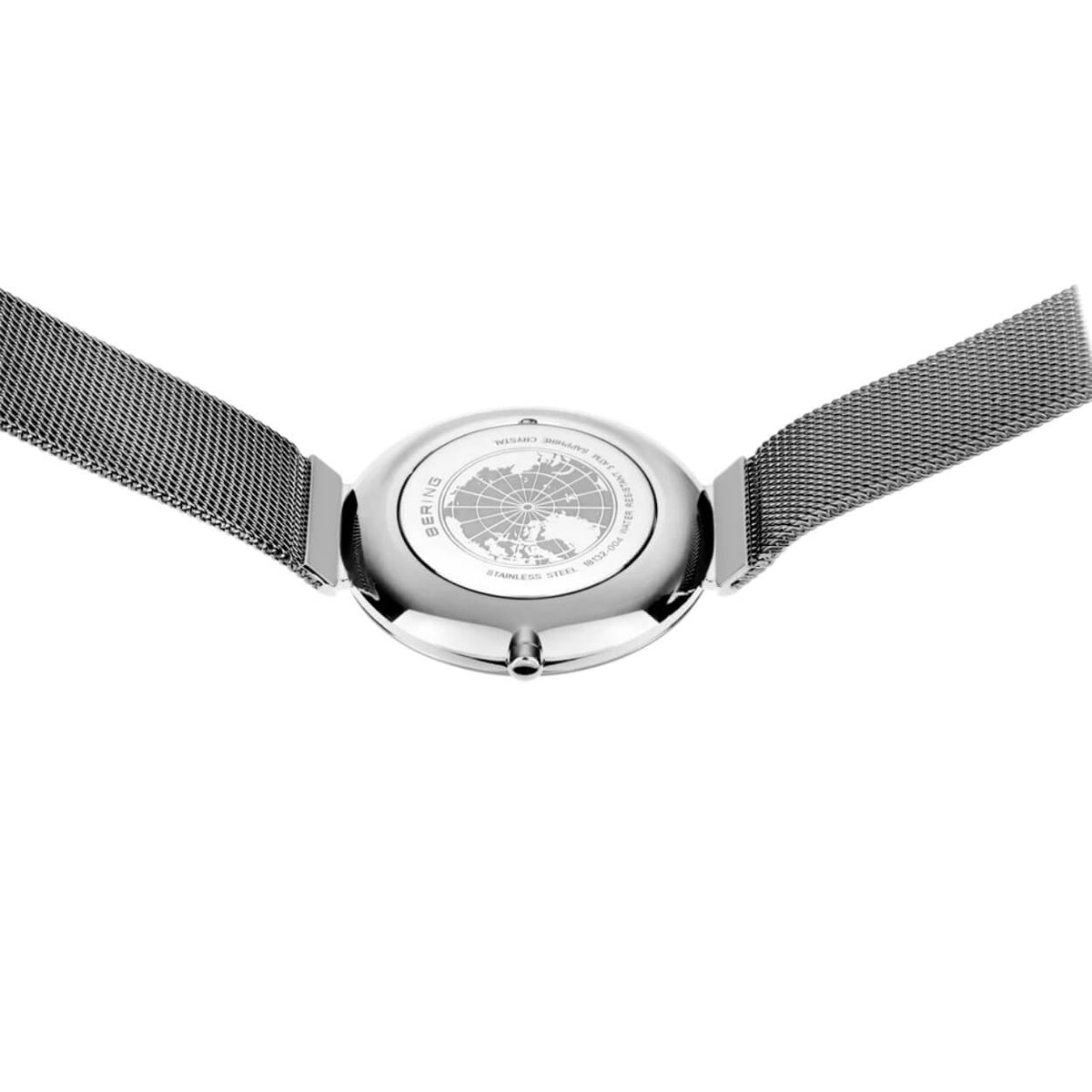 Bering Classic 18132-004 analog damklocka med vit urtavla och armband i mesh
