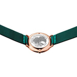 Bering Ultra Slim 15729-868 analog damklocka med grön urtavla och armband i mesh
