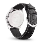 Casio Timeless MTP-1302PL-7BVEF analog herrklocka med vit urtavla och armband i läder