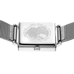 Bering Classic 18226-004 analog damklocka med vit urtavla och armband i mesh