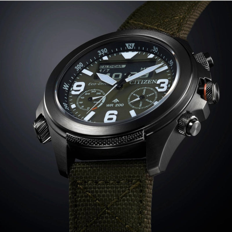 Citizen Promaster Land JV1005-02W ana-digi herrklocka med grön urtavla och armband i nylon